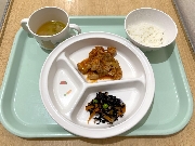 10月4日の給食とおやつ