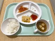 10月7日の給食とおやつ