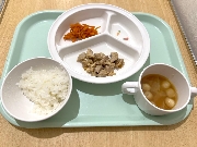 10月9日の給食とおやつ