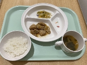 11月8日の給食とおやつ