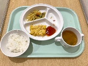 10月18日の給食とおやつ