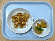 11月26日の給食とおやつ