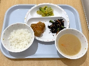 2月16日の給食とおやつ